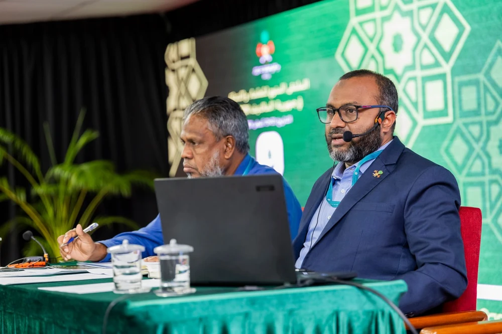 photo for ފޮޓޯ: ޢިލްމުވެރިންގެ އަހަރީ ބައްދަލުވުން 2024 - ތިންވަނަ ދަންފަޅި